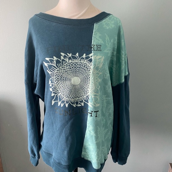Anthropologie Sunkeep Daydream Graphic pullover - Picture 7 of 11